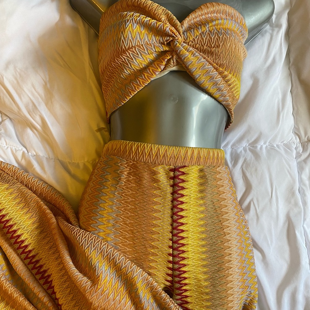 Windsor two piece